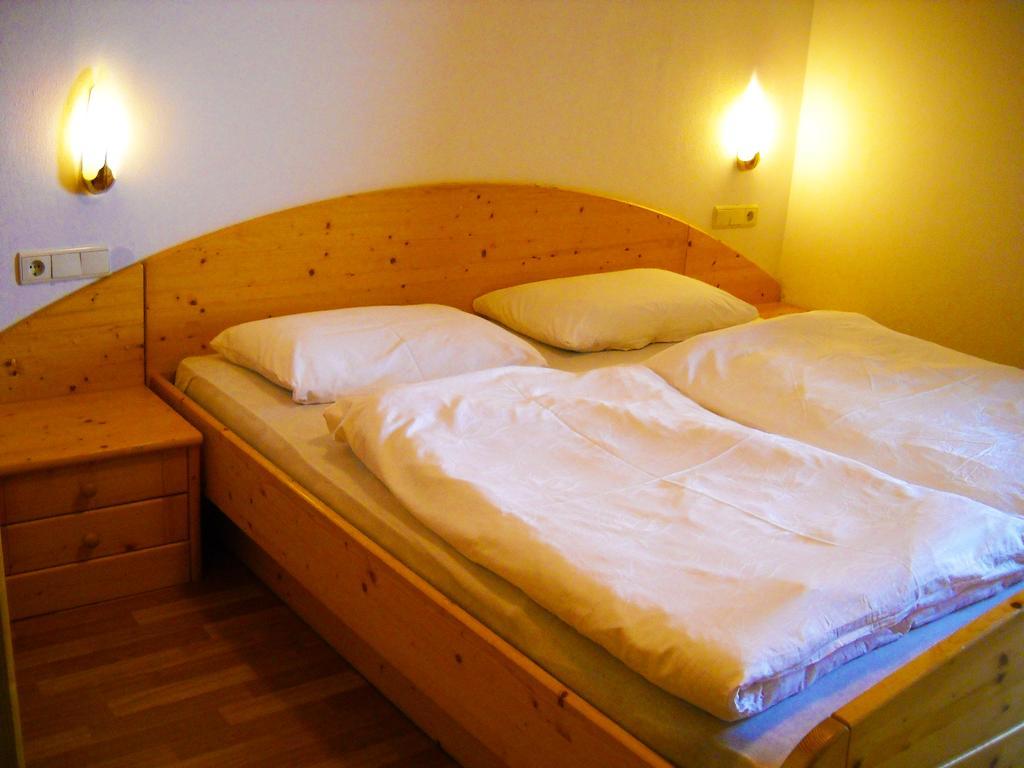 Gasthof Hohenbichl Terento Room photo