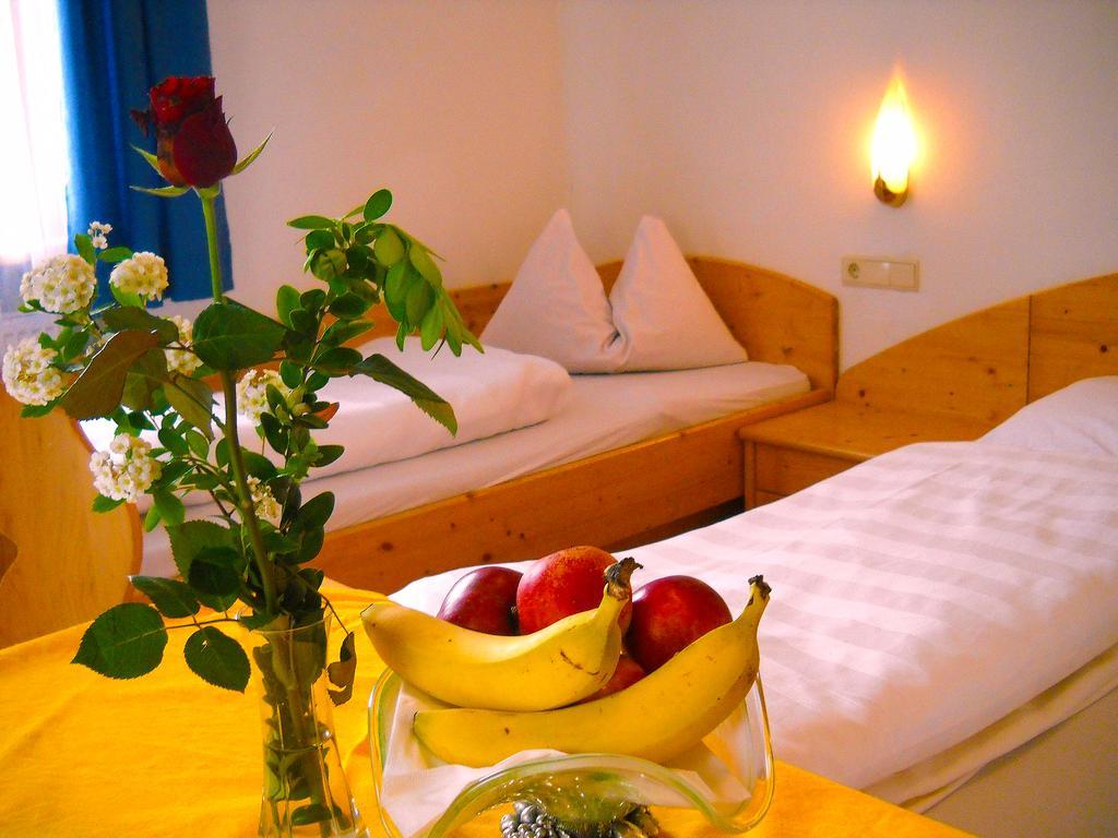 Gasthof Hohenbichl Terento Room photo